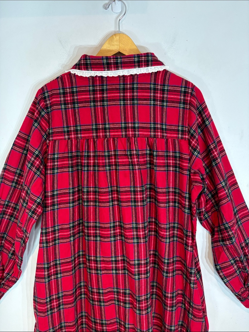 Lanz of Salzburg Red Plaid Flannel Nightgown Medium NWT 100% Cotton Pockets - Picture 10 of 11